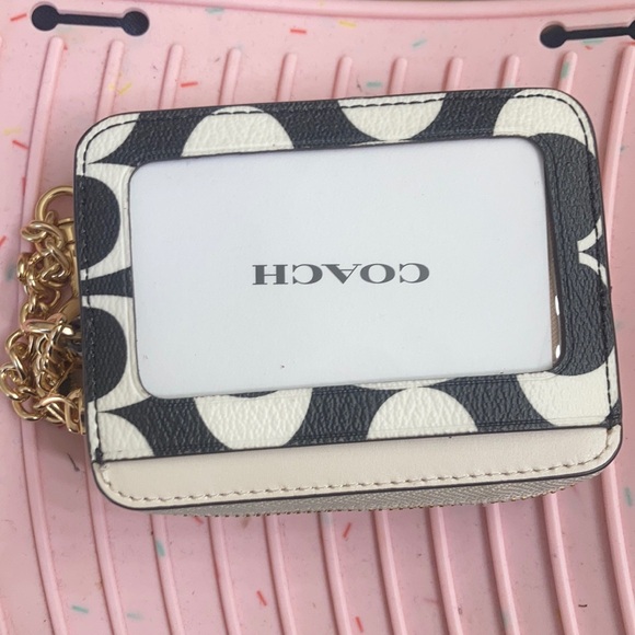 New new new - Picture 1 of 2